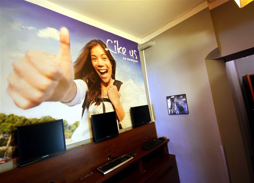 Flamingo Premium Hostel Cracovie Extérieur photo