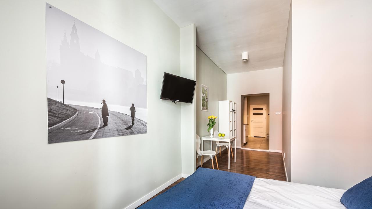 Flamingo Premium Hostel Cracovie Extérieur photo